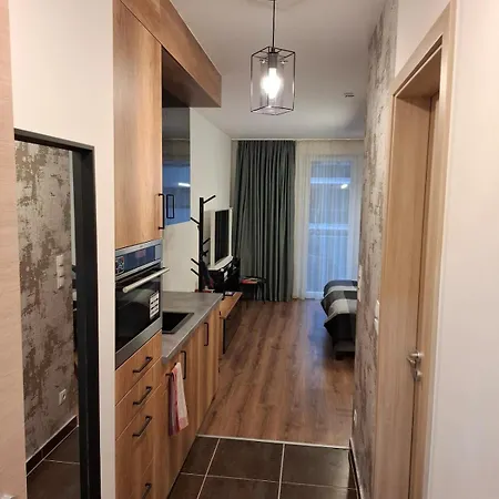 Apartamento Spirit Of Corvin - Fast Airport Access 15-20 Minutes By Taxi Budapest